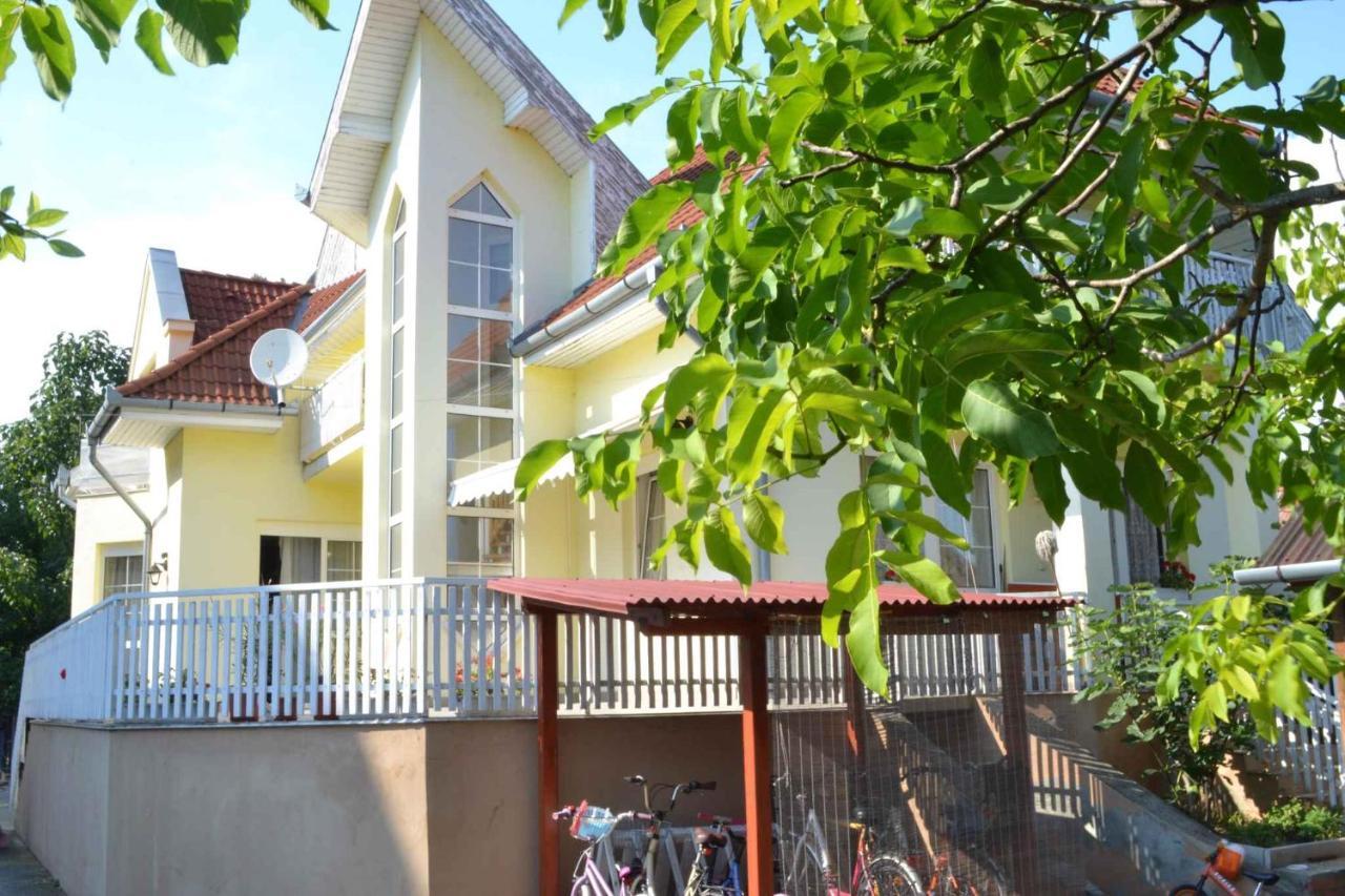 Apartment Siofok, Lake Balaton 1 Ngoại thất bức ảnh
