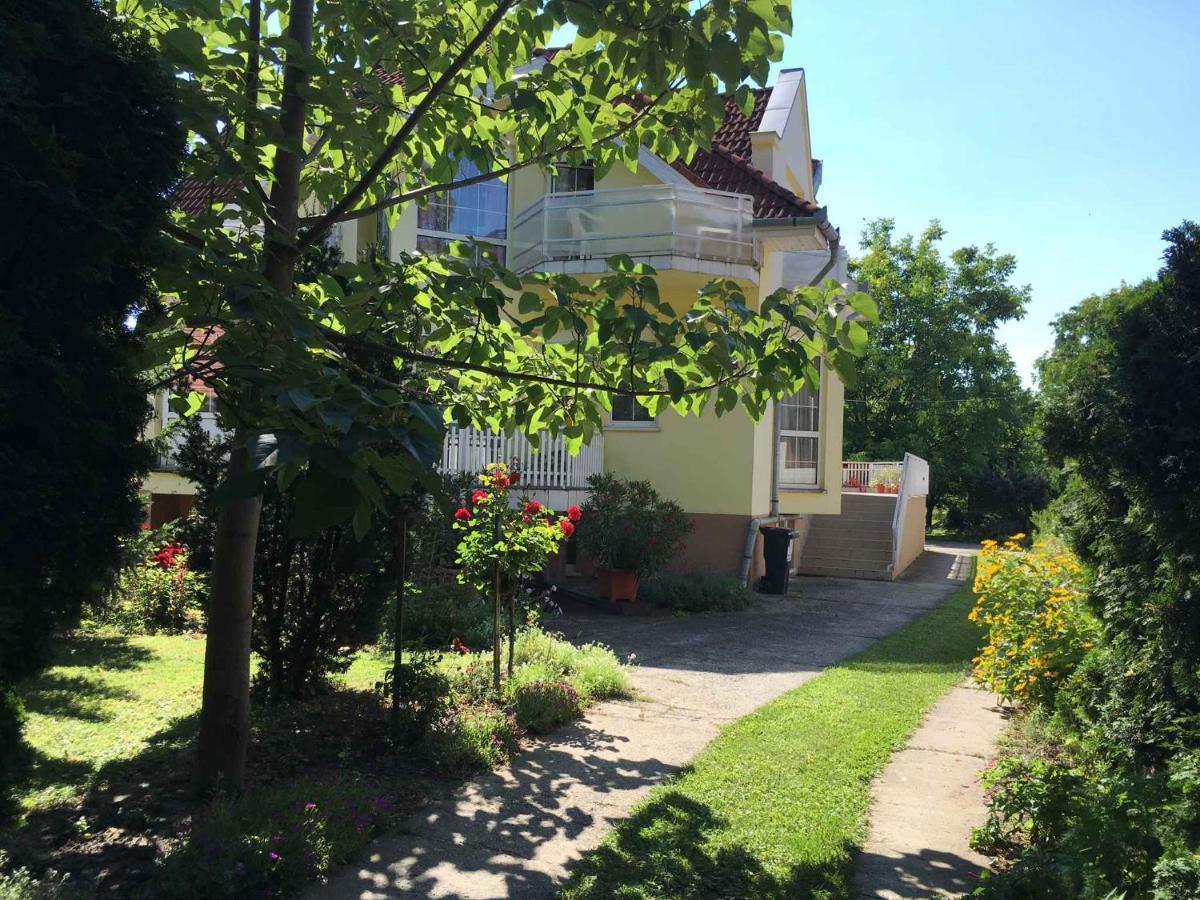 Apartment Siofok, Lake Balaton 1 Ngoại thất bức ảnh